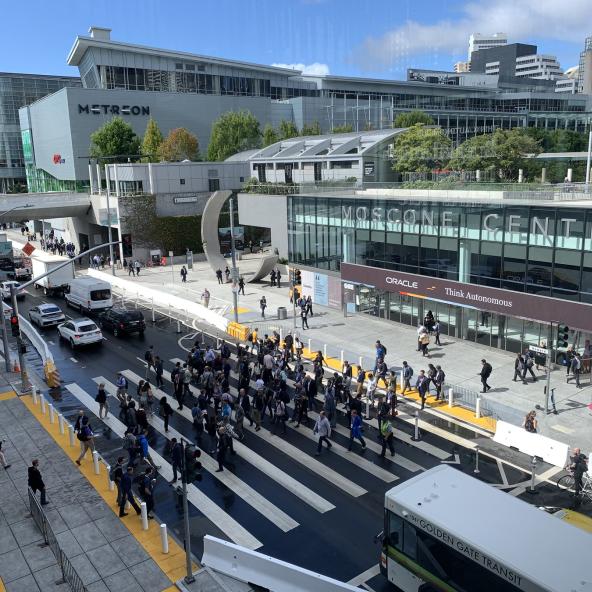 Pedestrians may cross Howard Street to go from Moscone North to South